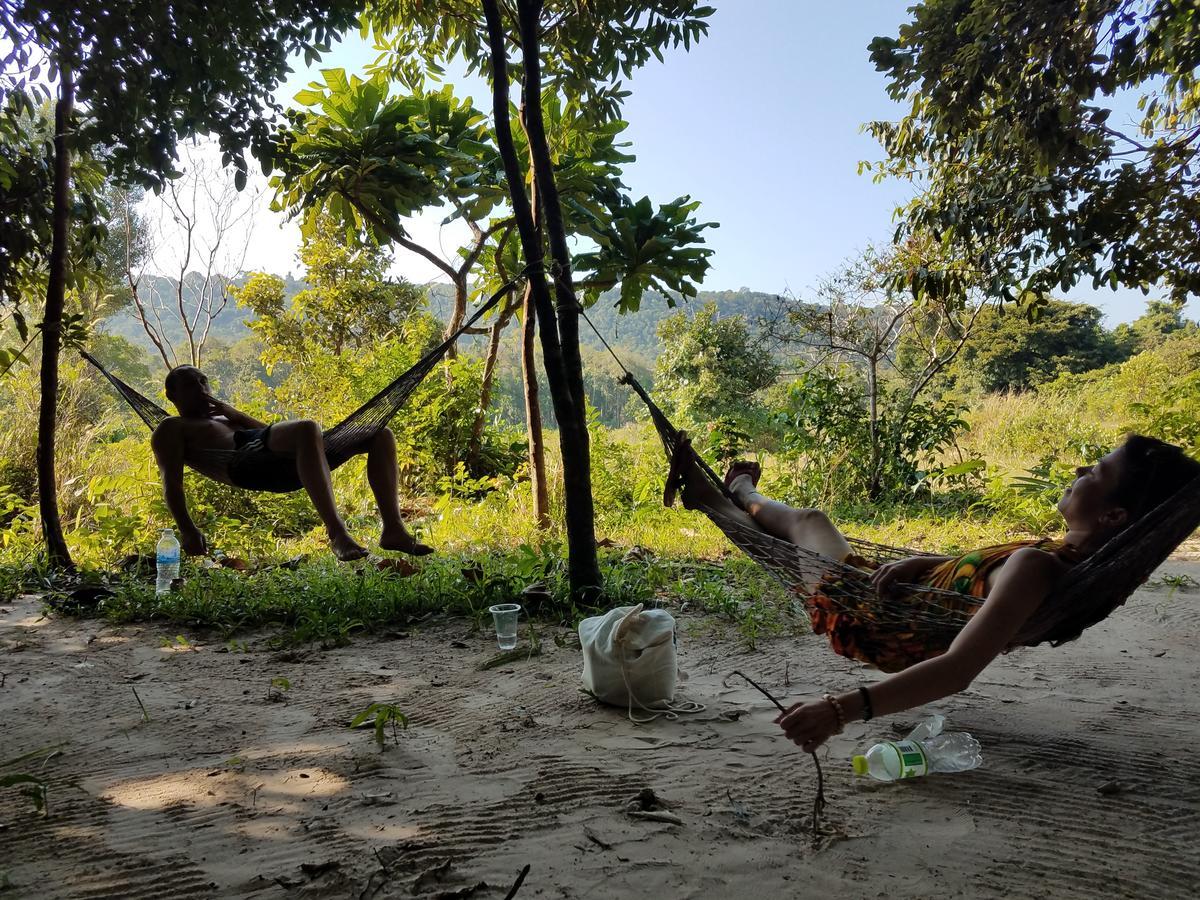 Jungle Republic Pansiyon Koh Rong Sanloem Dış mekan fotoğraf