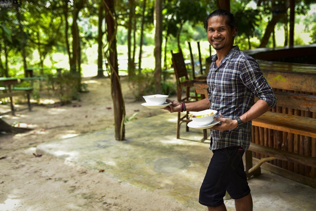 Jungle Republic Pansiyon Koh Rong Sanloem Dış mekan fotoğraf